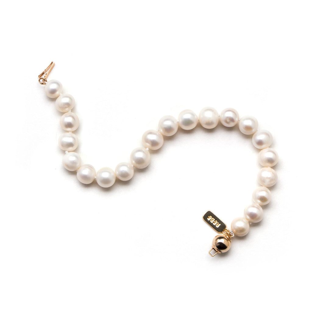 Signature Pearl Bracelet